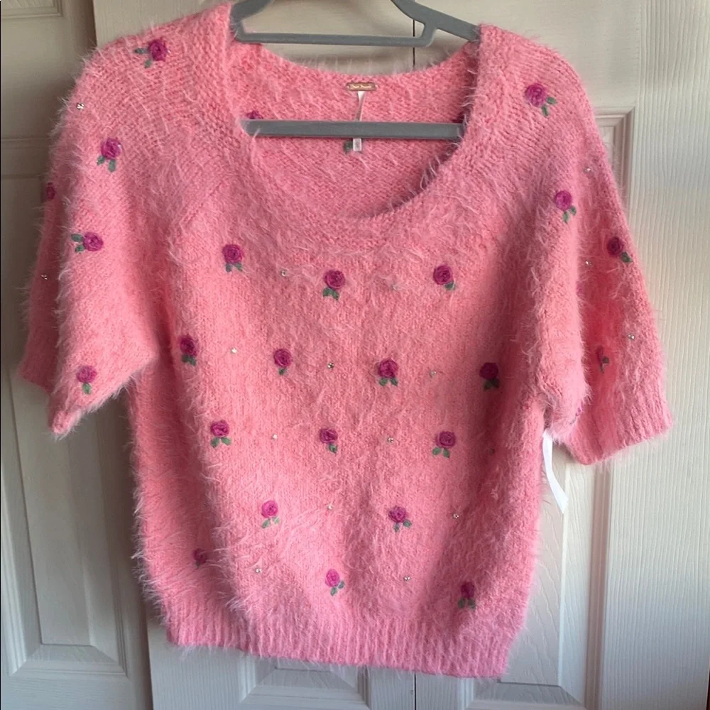 Free People NWT Winter Bloom Crewneck Raglan Sleeve Rosette detail Pullover lge - Picture 4 of 12